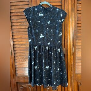 Star Wars fit and flare dress pleats, cap sleeve starfighter galaxy large EUC